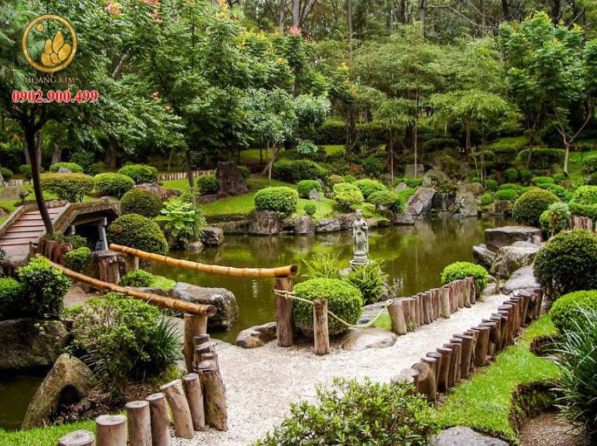 Sân vườn là nơi để thư giãn và tận hưởng thiên nhiên. Với sự sáng tạo và khéo léo, người ta đã tạo ra những tiểu cảnh sân vườn đẹp tuyệt vời. Hãy cùng ngắm nhìn những bức ảnh để tìm hiểu về những cách thiết kế và trang trí độc đáo cho sân vườn của bạn.