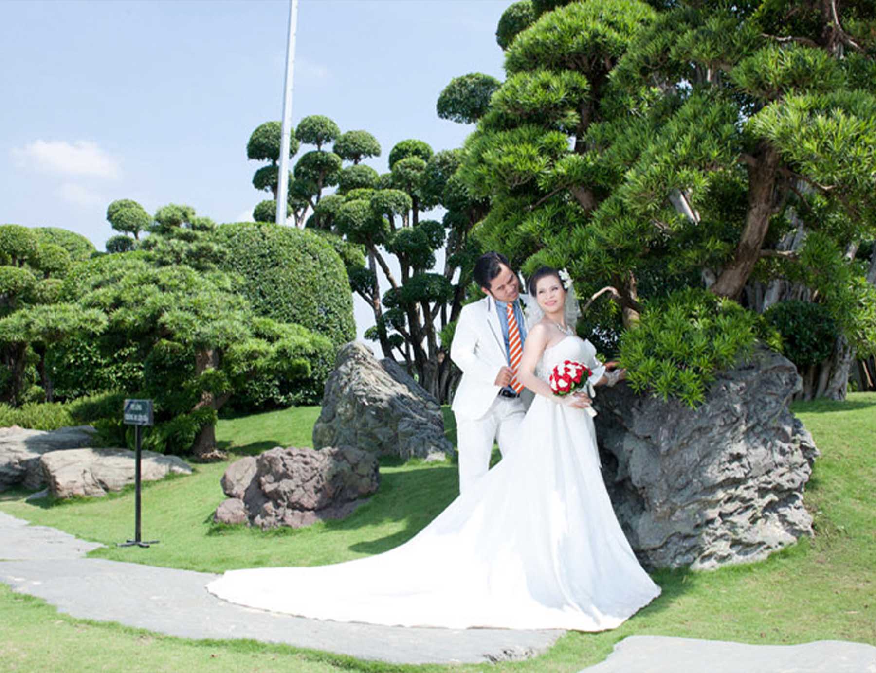 Dịch vụ thuê cảnh chụp hình cưới tại Rin Rin Park
